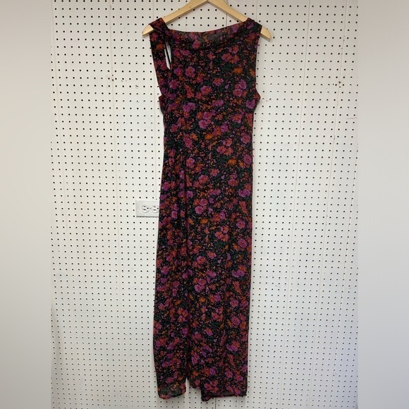 Lulu’s Black Floral Print Off-the-Shoulder Maxi Dress - Picture 7 of 8